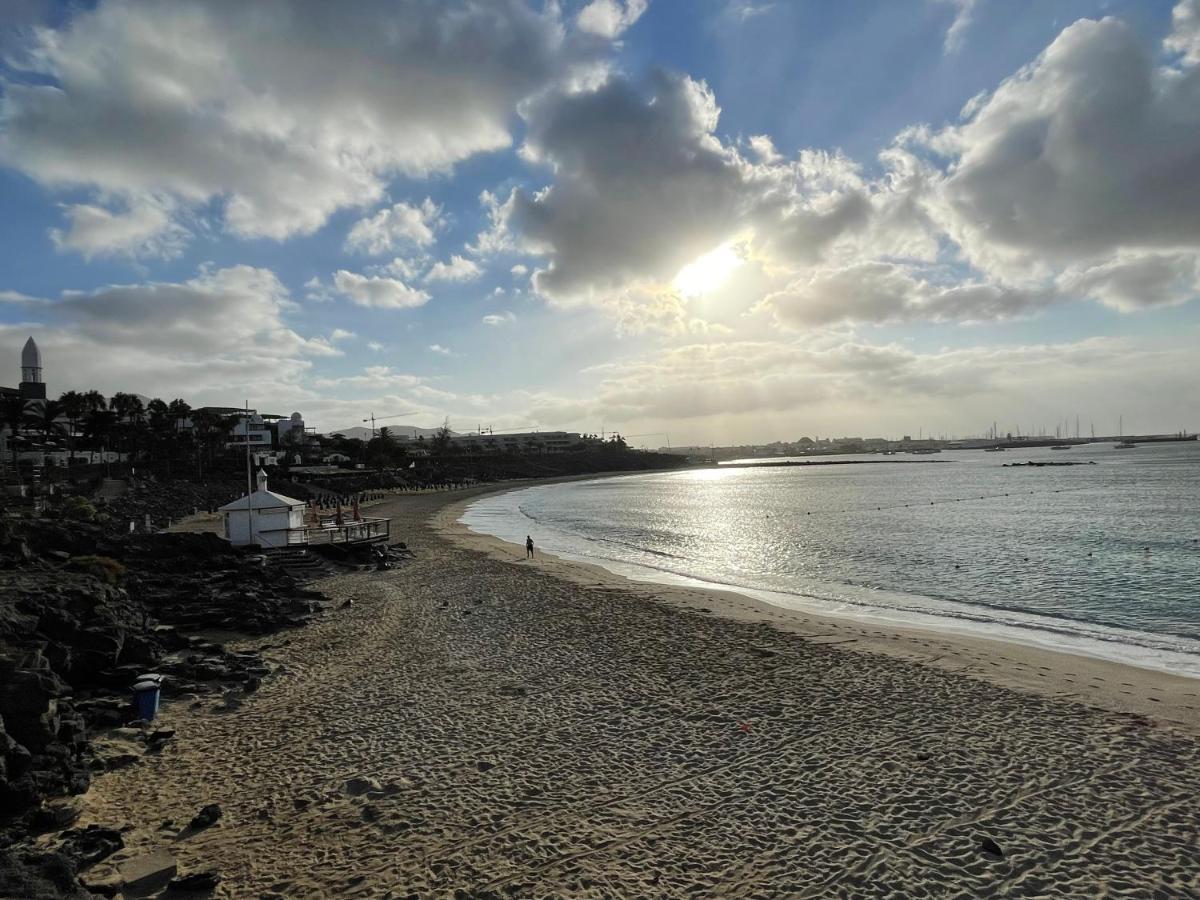 Izaro Apartamento Atico De Lujo Cerca De Playa Dorada Playa Blanca  Luaran gambar