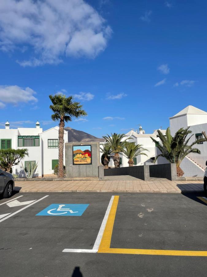 Izaro Apartamento Atico De Lujo Cerca De Playa Dorada Playa Blanca  Luaran gambar