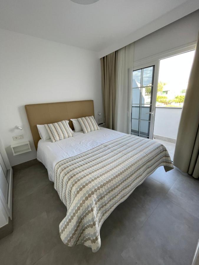 Izaro Apartamento Atico De Lujo Cerca De Playa Dorada Playa Blanca  Luaran gambar
